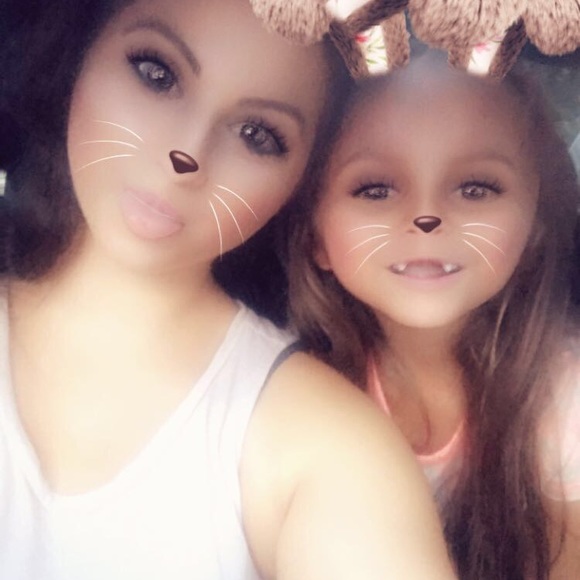 I’m back 🖤💕🖤💕 - Picture 4 of 7